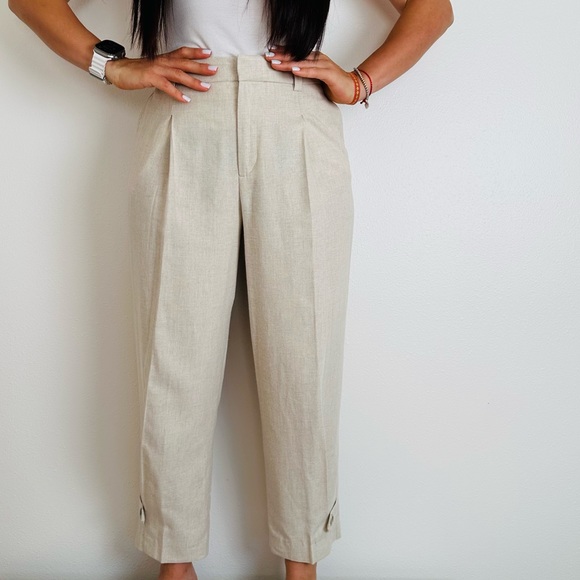 Zara cropped trousers pleated neutral pants - Picture 3 of 11
